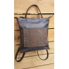 Mochila de piel animal print