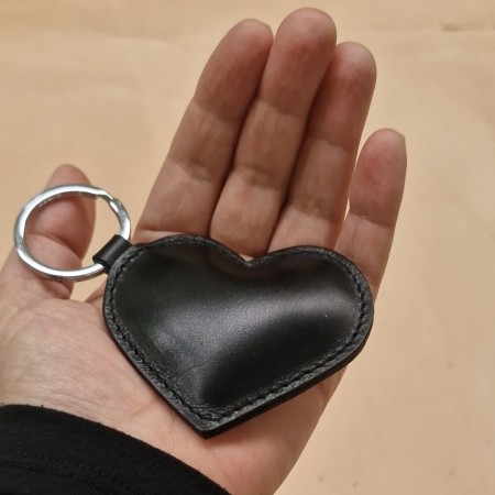 Amore – Corazón Llavero o Charm de cuero