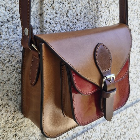 Paseo small leather crossbody bag | Corzo